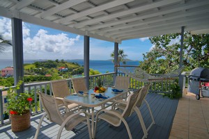 outdoor dining with ocean view